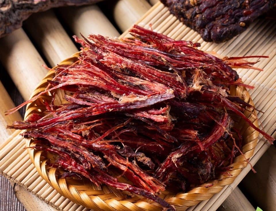 Ăn thịt trâu gác bếp có tốt hay không?