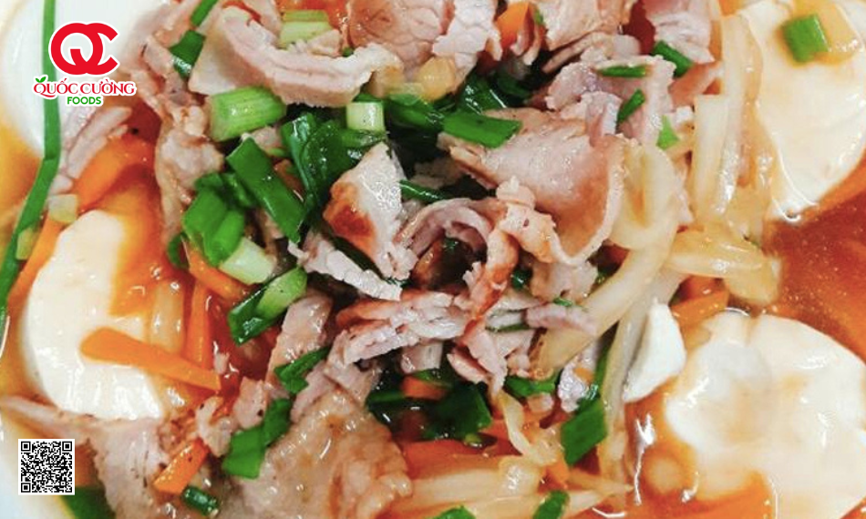 Đậu hũ non hấp thịt hun khói