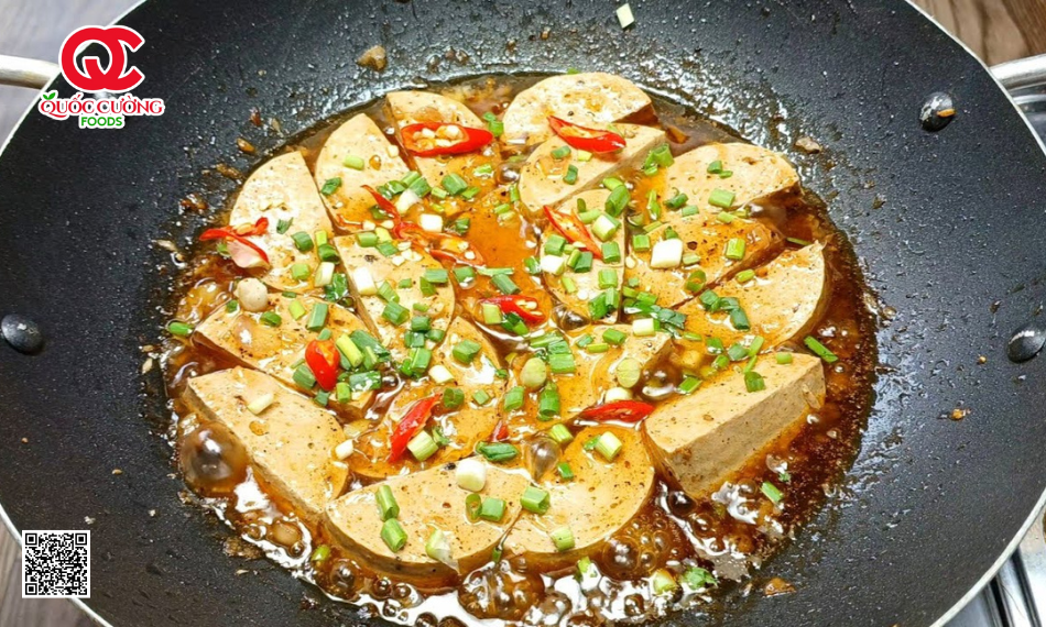 cách làm món chả lụa kho tiêu