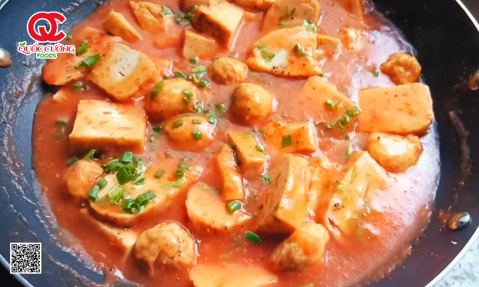 cách làm món chả lụa sốt cà chua