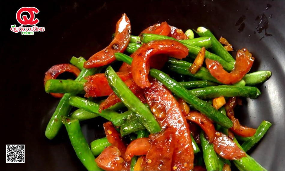 Đậu đũa xào lạp xưởng xông khói